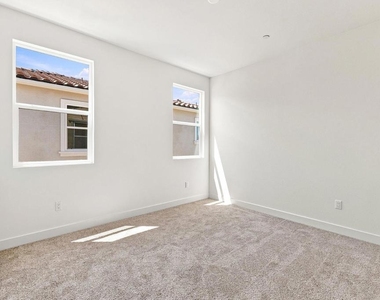 777 Michael Court - Photo Thumbnail 11
