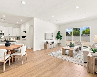 777 Michael Court - Photo Thumbnail 3