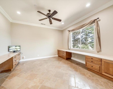 14106 Summit Crest - Photo Thumbnail 32