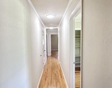 10734 Martinwood Way - Photo Thumbnail 18