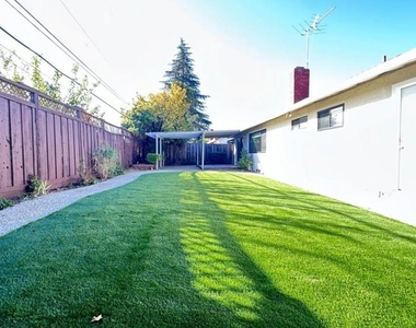 10734 Martinwood Way - Photo Thumbnail 27