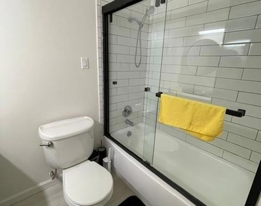 1515 Arc Way - Photo Thumbnail 5