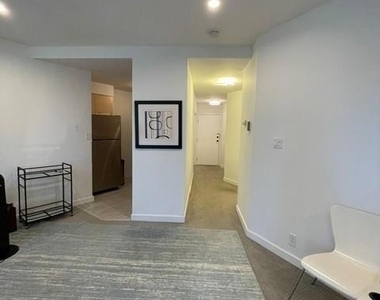 1515 Arc Way - Photo Thumbnail 4