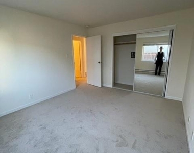 1132 Paloma - Photo Thumbnail 5