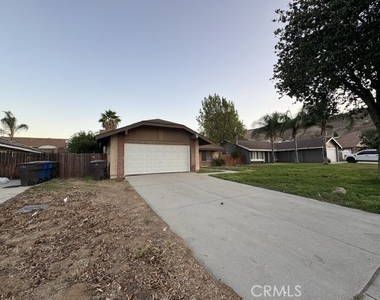 11562 Hartford Court - Photo Thumbnail 3