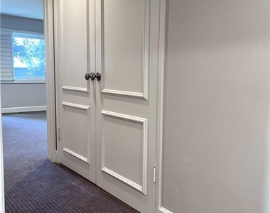 1025 N Kings - Photo Thumbnail 5