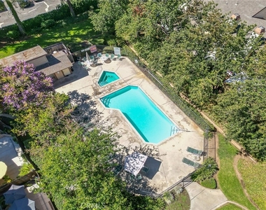 6635 Altawoods Way - Photo Thumbnail 22