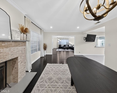 1256 Irving Avenue - Photo Thumbnail 54