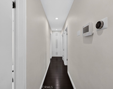 1256 Irving Avenue - Photo Thumbnail 23