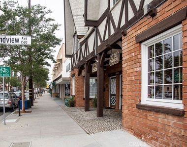 1256 Irving Avenue - Photo Thumbnail 51