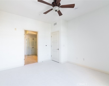 607 Caruso Avenue - Photo Thumbnail 21