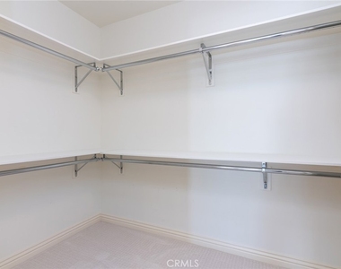 607 Caruso Avenue - Photo Thumbnail 23