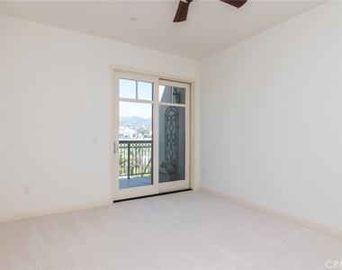 607 Caruso Avenue - Photo Thumbnail 22