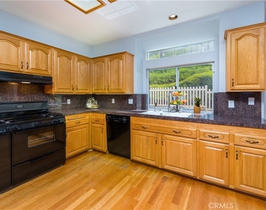 29324 Begonias Lane - Photo Thumbnail 4