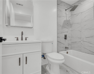 1575 Ricardo Street - Photo Thumbnail 10