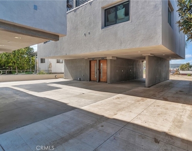 1575 Ricardo Street - Photo Thumbnail 23
