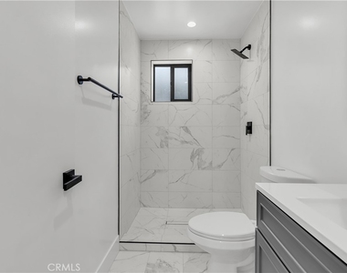 1575 Ricardo Street - Photo Thumbnail 17