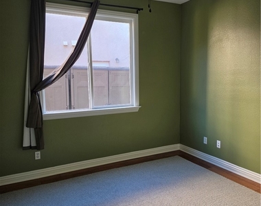 27139 Tube Rose Street - Photo Thumbnail 40