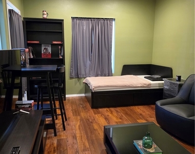 27139 Tube Rose Street - Photo Thumbnail 42