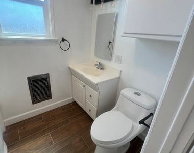 613 Reese Place - Photo Thumbnail 20