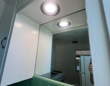 613 Reese Place - Photo Thumbnail 25