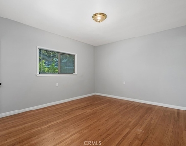 1141 Oakwood Drive - Photo Thumbnail 22