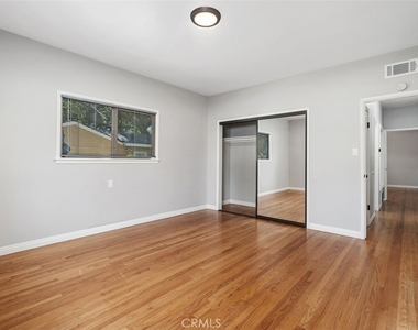 1141 Oakwood Drive - Photo Thumbnail 26