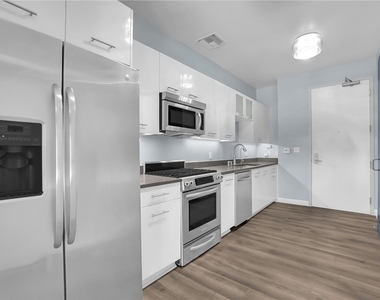238 S Arroyo Pkwy - Photo Thumbnail 7