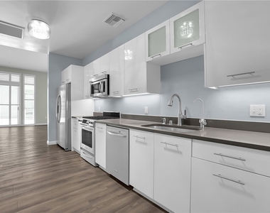238 S Arroyo Pkwy - Photo Thumbnail 5