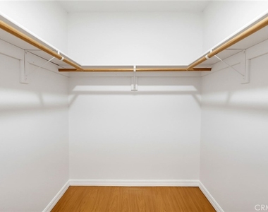 5312 Bartlett - Photo Thumbnail 20