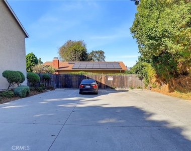 5312 Bartlett - Photo Thumbnail 3