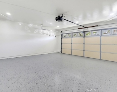 5312 Bartlett - Photo Thumbnail 14