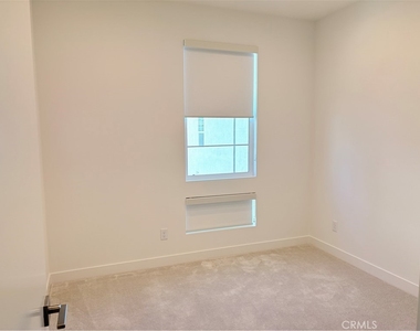 348 Plume Way - Photo Thumbnail 37