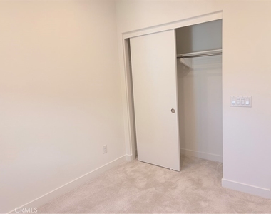 348 Plume Way - Photo Thumbnail 38