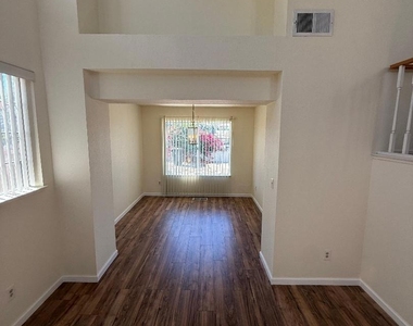 2824 Terrace View Ave - Photo Thumbnail 6