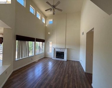 2824 Terrace View Ave - Photo Thumbnail 8