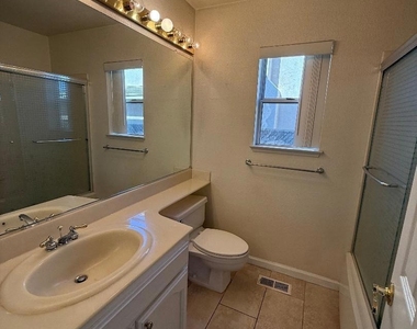 2824 Terrace View Ave - Photo Thumbnail 5