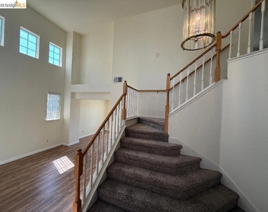 2824 Terrace View Ave - Photo Thumbnail 7