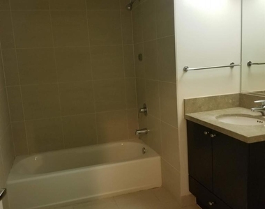 311 Oak St - Photo Thumbnail 19