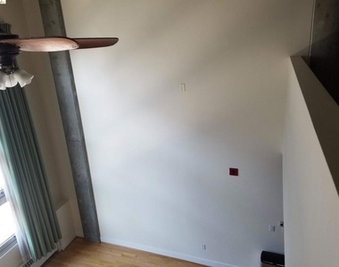 311 Oak St - Photo Thumbnail 9