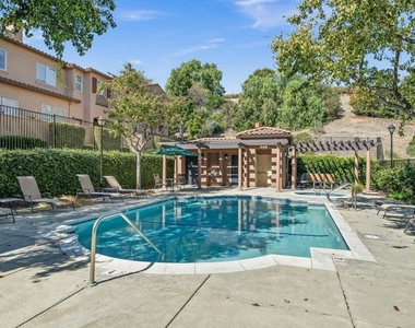 27 Meritage Cmn - Photo Thumbnail 22