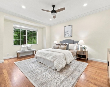 210 Wood Valley Pl - Photo Thumbnail 26