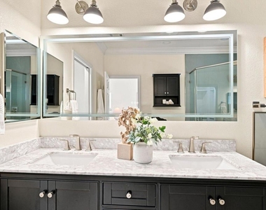 210 Wood Valley Pl - Photo Thumbnail 32