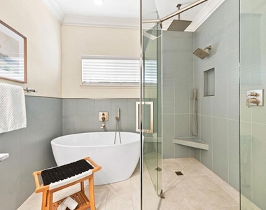 210 Wood Valley Pl - Photo Thumbnail 30