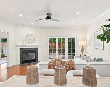 210 Wood Valley Pl - Photo Thumbnail 2