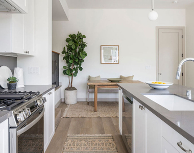 172 S Avenue 58 - Photo Thumbnail 3