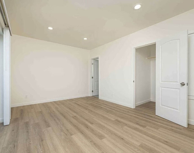 2101 S Burnside Avenue - Photo Thumbnail 20
