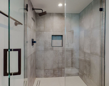 14423 Califa Street - Photo Thumbnail 20