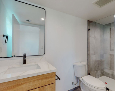 14423 Califa Street - Photo Thumbnail 25