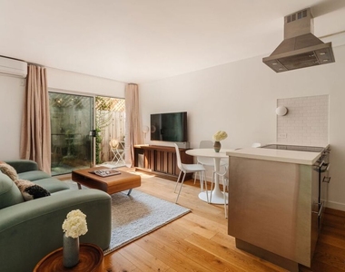 40 18th Avenue - Photo Thumbnail 22